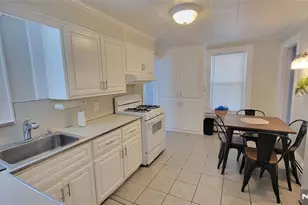 609 Chase Ave, Lyndhurst Township, NJ 07071 - Photo 5