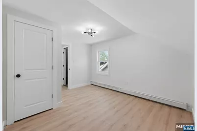203-205 Hansbury, Newark, NJ 07112 - Photo 41