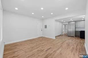 203-205 Hansbury, Newark, NJ 07112 - Photo 17