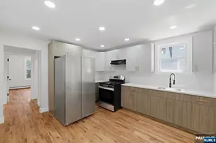 203-205 Hansbury, Newark, NJ 07112 - Photo 21
