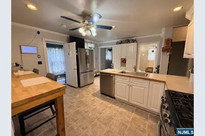 436-438 Knickerbocker Avenue, Paterson, NJ 07503 - Photo 7