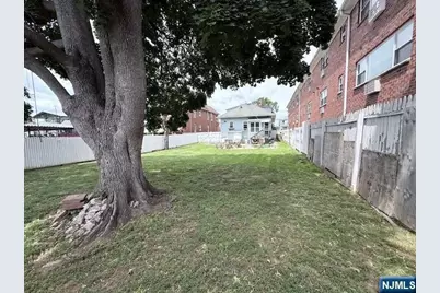 436-438 Knickerbocker Avenue, Paterson, NJ 07503 - Photo 37