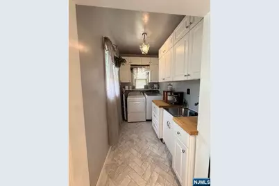 436-438 Knickerbocker Avenue, Paterson, NJ 07503 - Photo 13