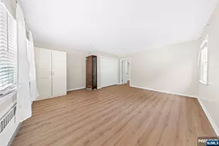 566 2nd St, Carlstadt, NJ 07072 - Photo 13