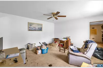 301 S Boulevard, Saddle Brook Township, NJ 07663 - Photo 7