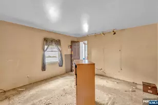 301 S Blvd, Saddle Brook Township, NJ 07663 - Photo 11