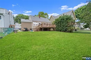 166 Beverly Hill Rd, Clifton, NJ 07012 - Photo 17