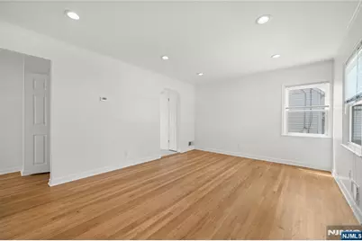 166 Beverly Hill Road, Clifton, NJ 07012 - Photo 3