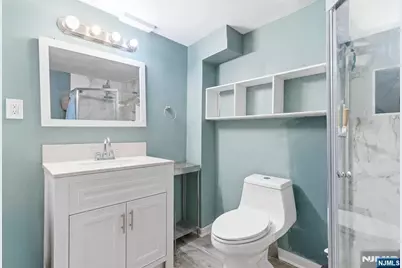 246 E 2nd Avenue, Roselle, NJ 07203 - Photo 17