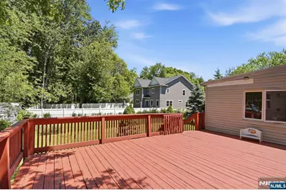 26 Hillside Terrace, Livingston, NJ 07039 - Photo 5