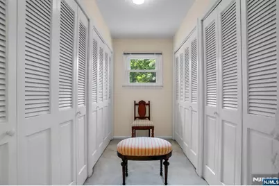 2 N Edgewood Avenue, West Orange Township, NJ 07052 - Photo 25