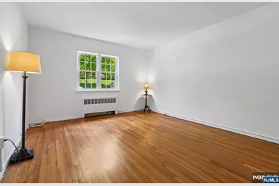 18 Wedgewood Drive 25 #25, Verona, NJ 07044 - Photo 17