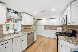 13 Highview Trail, Jefferson Township, NJ 07885 - Photo 5