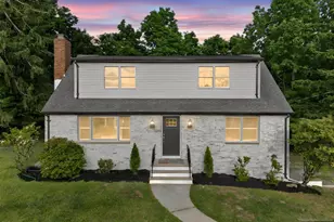 11 Franklin St, Mahwah, NJ 07430 - Photo 1