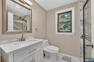 11 Franklin St, Mahwah, NJ 07430 - Photo 33