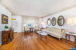 112 Berdan St, Rochelle Park Township, NJ 07662 - Photo 5