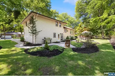600 Sloat Place, River Vale Township, NJ 07675 - Photo 27