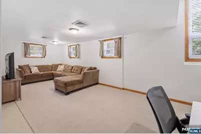 600 Sloat Place, River Vale Township, NJ 07675 - Photo 23