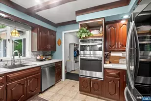 21 Carteret St, West Milford, NJ 07480 - Photo 15