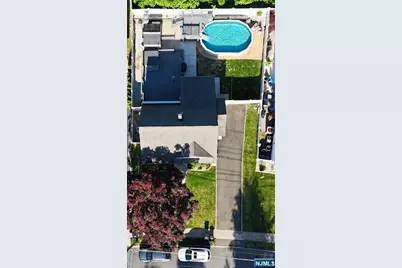 11 Chadwick Drive, Bloomfield, NJ 07003 - Photo 3