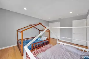 151 Field Ave, Hasbrouck Heights, NJ 07604 - Photo 31