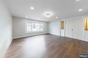 34 Kearney St, Lyndhurst Township, NJ 07071 - Photo 11