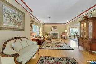 22 Crest Rd, Hillsdale, NJ 07642 - Photo 11