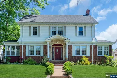 87 Keer, Newark, NJ 07112 - Photo 1