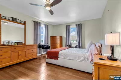 87 Keer, Newark, NJ 07112 - Photo 17