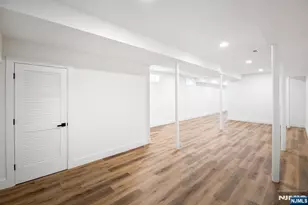 496 Central Ave, Carlstadt, NJ 07072 - Photo 27