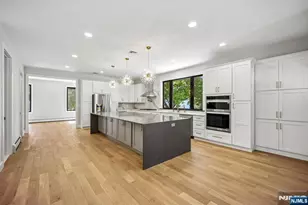 33 Lincoln Ave, River Edge, NJ 07661 - Photo 3