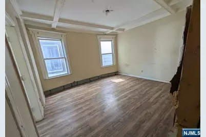 546 20th Street, Newark, NJ 07103 - Photo 5
