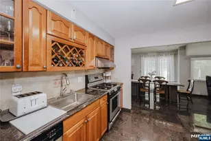 64 Orchard, Clifton, NJ 07012 - Photo 9