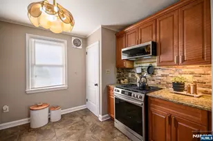 29 Reid Pl, Hawthorne, NJ 07506 - Photo 3