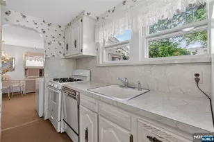 189 Tappan Ave, Belleville, NJ 07109 - Photo 9