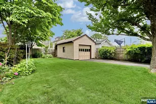 24 Erie St, Dumont, NJ 07628 - Photo 21