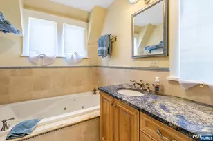 314 Winthrop Rd, Teaneck Township, NJ 07666 - Photo 27