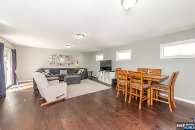 114 Sunrise Terrace, Cedar Grove, NJ 07009 - Photo 15