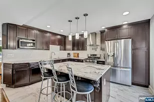 633 Lake Ave, Lyndhurst Township, NJ 07071 - Photo 9