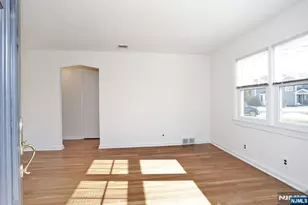 15-03 Everett Terrace, Fair Lawn, NJ 07410 - Photo 5