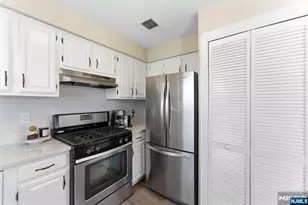 779 Riverside Ave 201, Lyndhurst Township, NJ 07071 - Photo 19