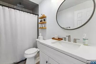 779 Riverside Avenue 201 #201, Lyndhurst Township, NJ 07071 - Photo 25