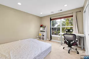 196 Blue Heron Dr 196, Secaucus, NJ 07094 - Photo 23
