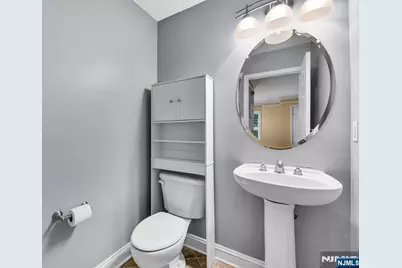 196 Blue Heron Drive 196 #196, Secaucus, NJ 07094 - Photo 15
