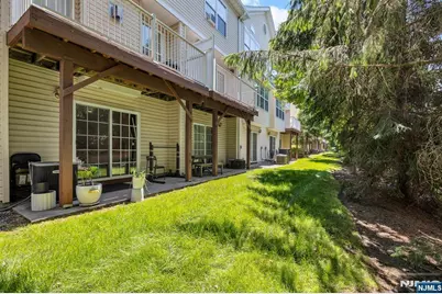 196 Blue Heron Drive 196 #196, Secaucus, NJ 07094 - Photo 31
