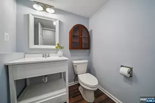 38 Shearwater Ln, Wayne, NJ 07470 - Photo 31