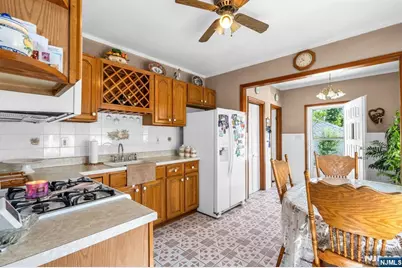 298 Belleville Turnpike, North Arlington, NJ 07031 - Photo 11