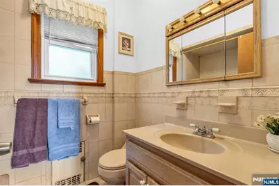 298 Belleville Turnpike, North Arlington, NJ 07031 - Photo 17