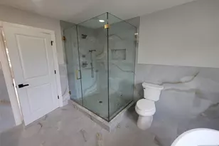316 Hayes Dr, Saddle Brook Township, NJ 07663 - Photo 15