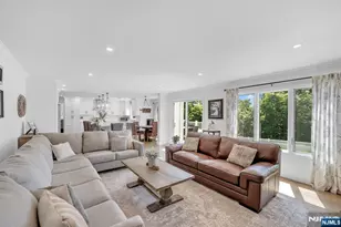 22 Foxboro Rd, Wayne, NJ 07470 - Photo 17